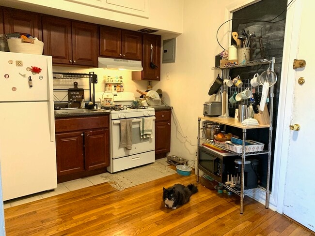 Building Photo - 153 Brighton Ave