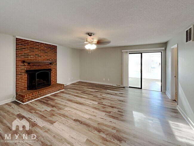 Building Photo - 7907 Red Lantern Rd