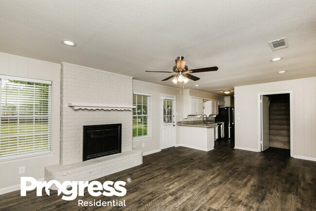 Foto del edificio - 2417 Skyline Dr