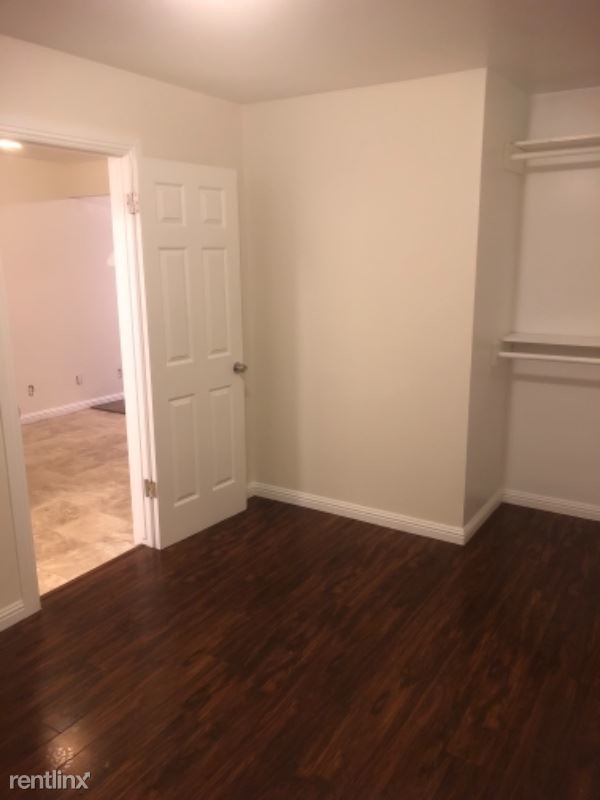 Building Photo - 2 br, 1 bath House - 6040 Agra st