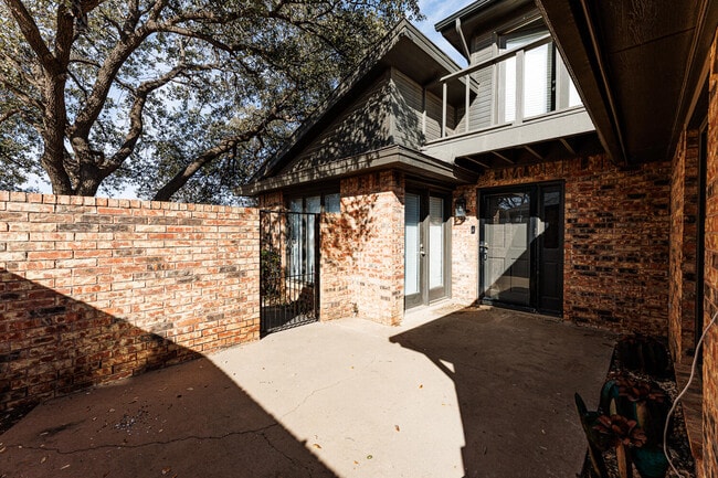 Foto del edificio - 9603 Orlando Ave