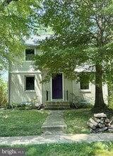 Building Photo - 2508 Davis Ave