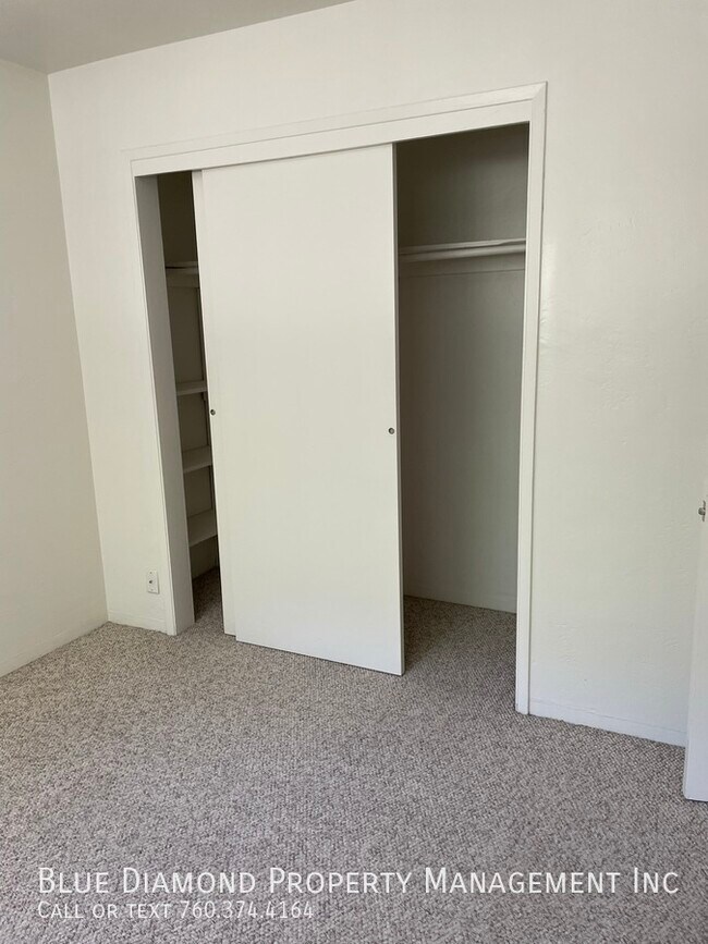 Building Photo - 3 BR, 2 BA townhouse West of 5 in Cardiff!
