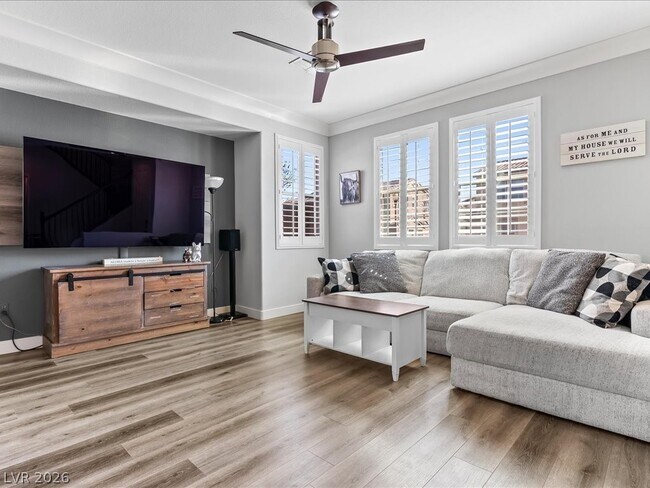 Foto del edificio - 9131 Mount Wilson St