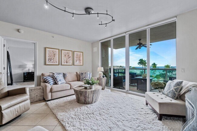 Foto del edificio - 2650 Lake Shore Dr