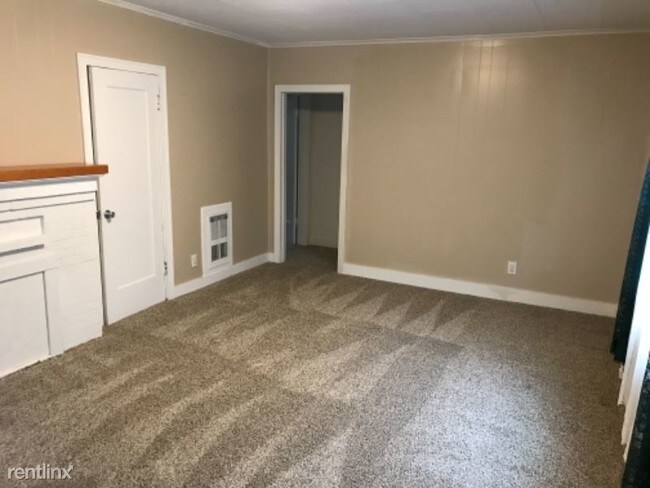 Foto del edificio - 1608 McDougall Ave