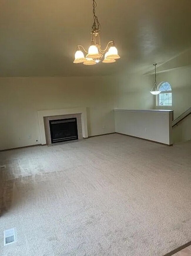 Building Photo - 3Bd/2Ba Marysville House