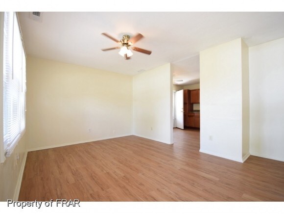 Building Photo - 923 Fiske Dr