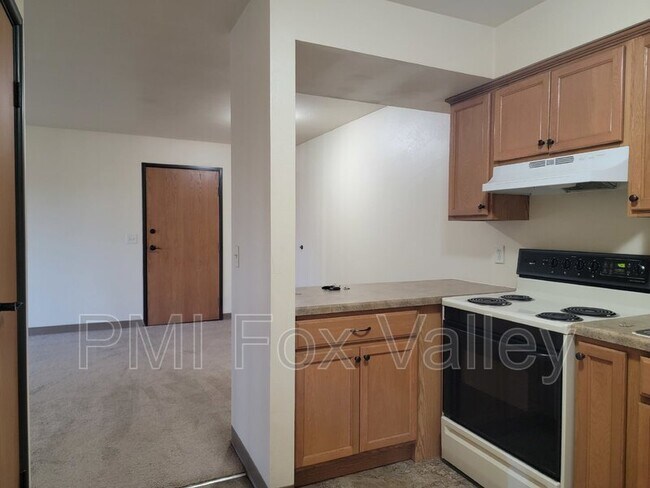 Foto del edificio - 104 Sycamore Dr