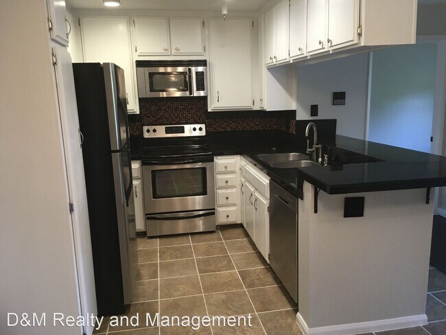 Foto del edificio - 2 br, 2 bath House - 11233 Tierrasanta Blv...