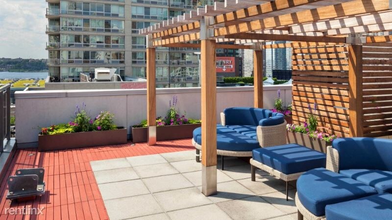 Building Photo - Studio, 1 bath Apartment - 451 W 37th St