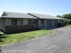 Primary Photo - 1122 S 40th Ave