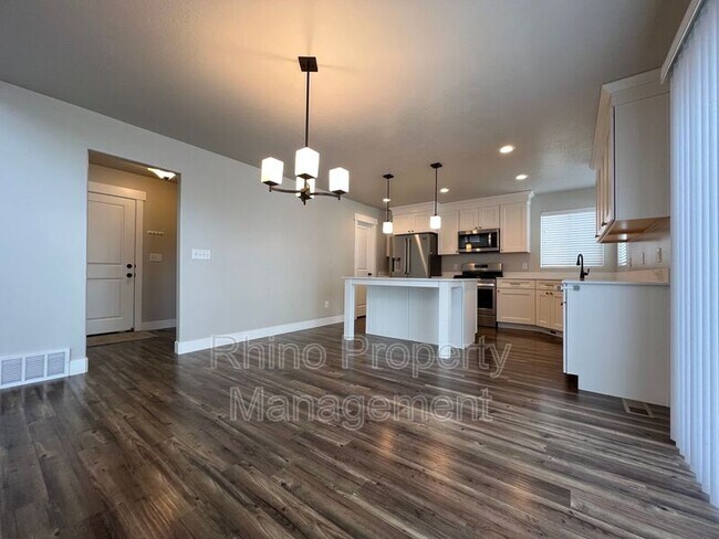 Building Photo - 4056 W 1760 N