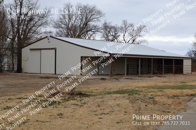 Building Photo - Old Highway 40 1973 E.-