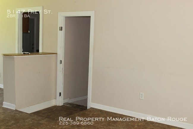 Foto del edificio - 5147 Frey St