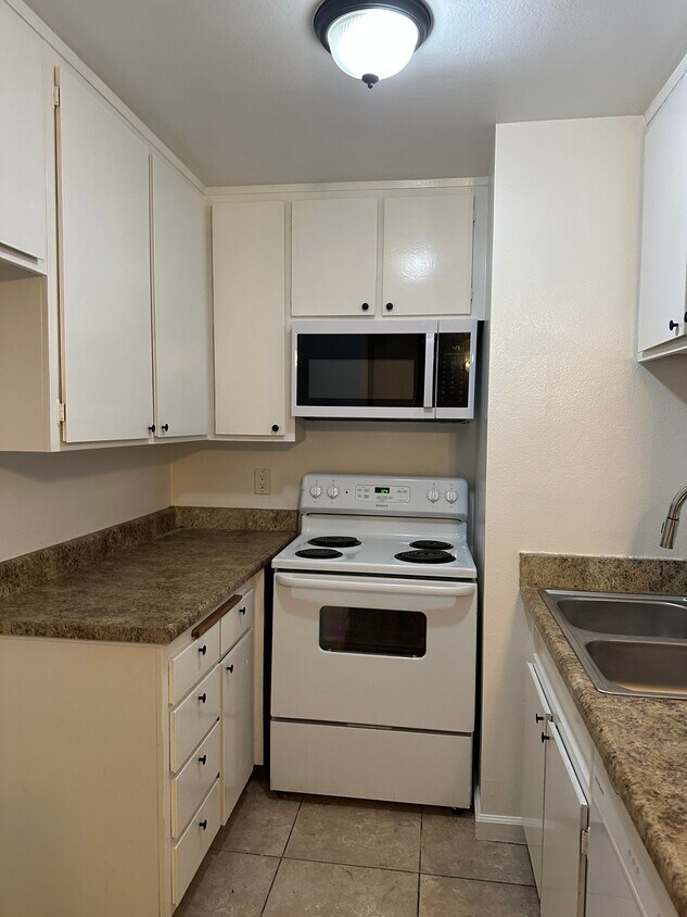 Foto principal - 3565 Linden Ave