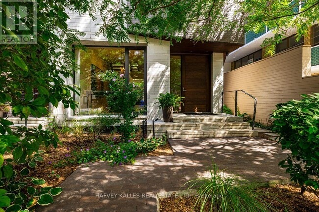 Building Photo - 5 Relmar Rd