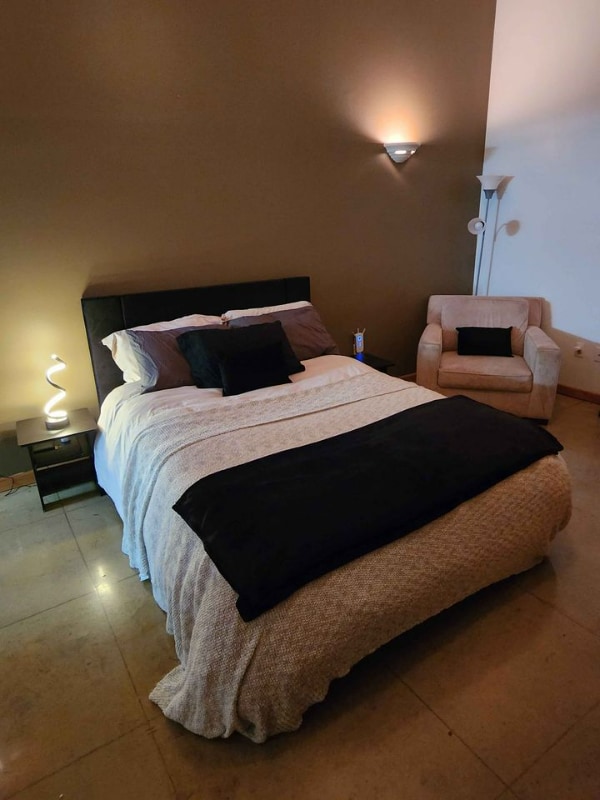 Building Photo - 773 N Water St