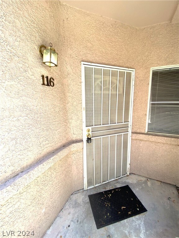 Foto del edificio - 5225 W Reno Ave