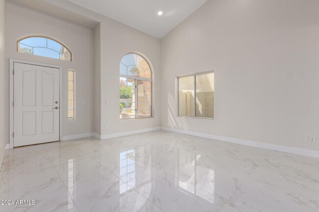 Foto del edificio - 9611 S 50th St