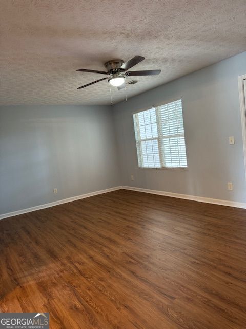 Foto del edificio - 5605 Strathmoor Manor Cir
