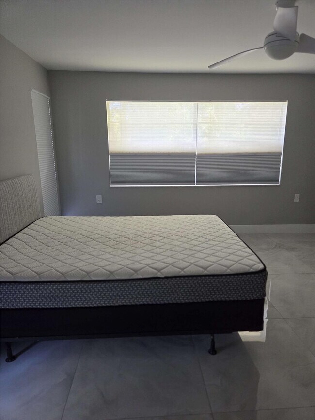 Foto del edificio - 2706 Nassau Bend