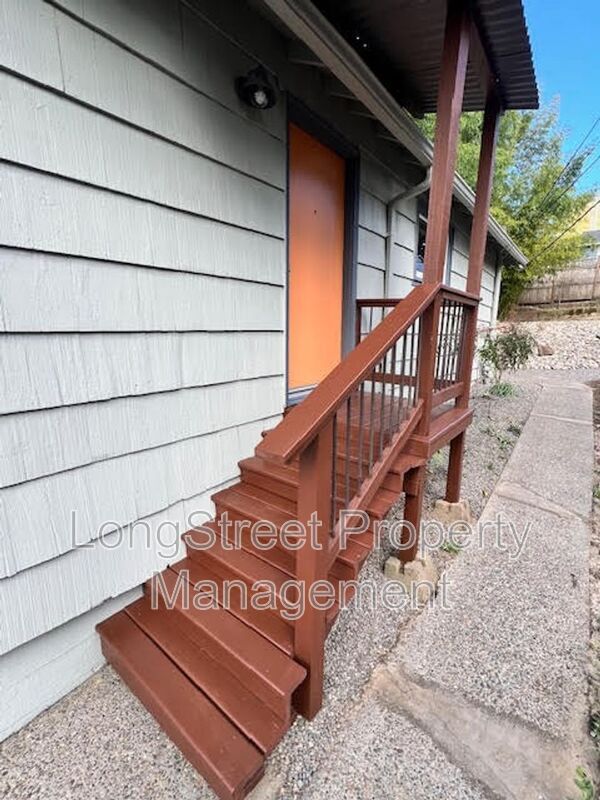 Foto del edificio - 9320 SW 3rd Ave
