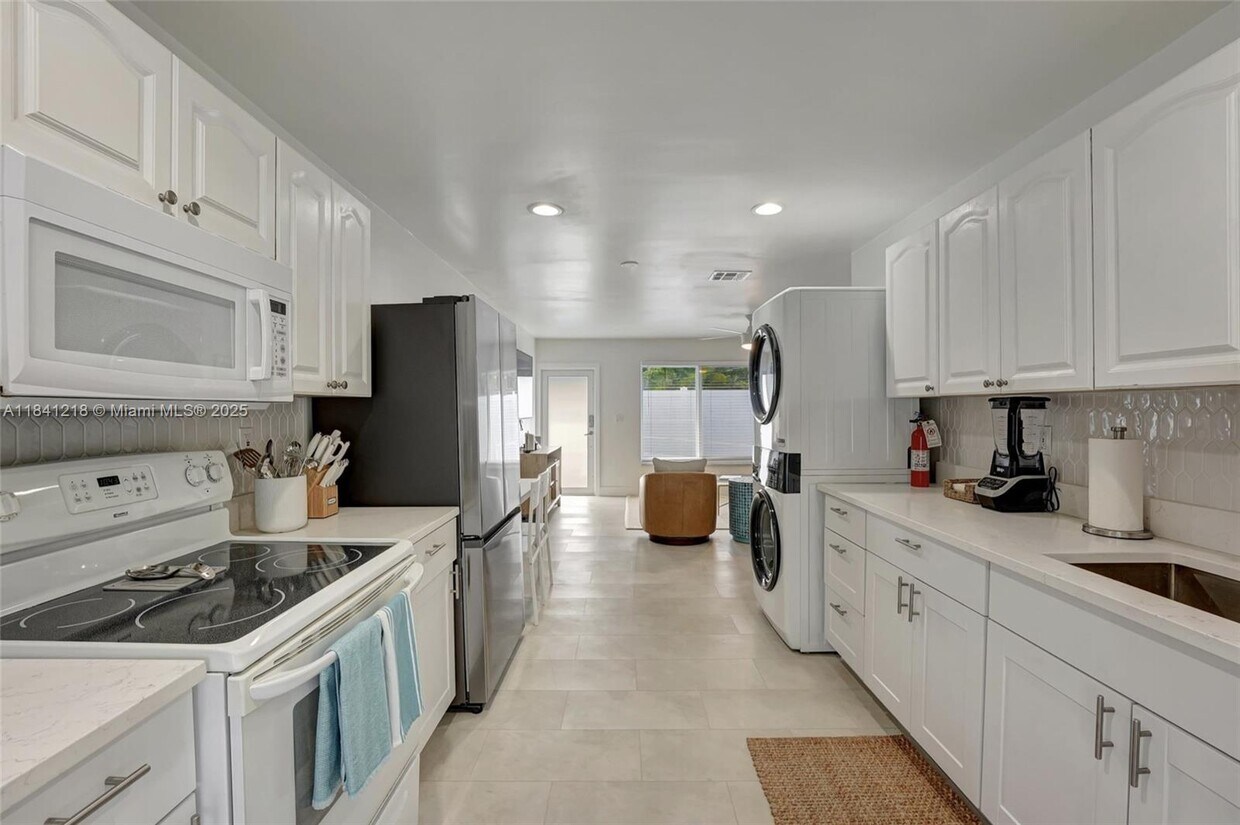 Foto principal - 1319 SW 30th St