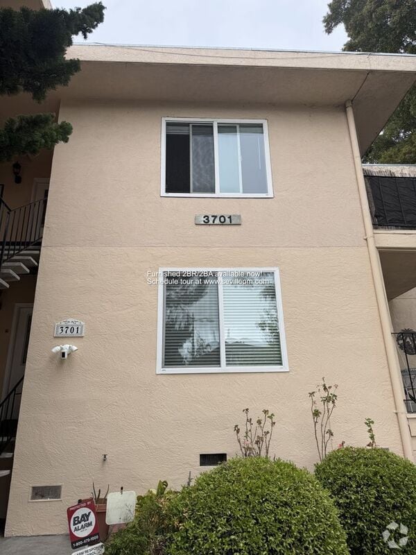 Building Photo - 3701 Park Blvd
