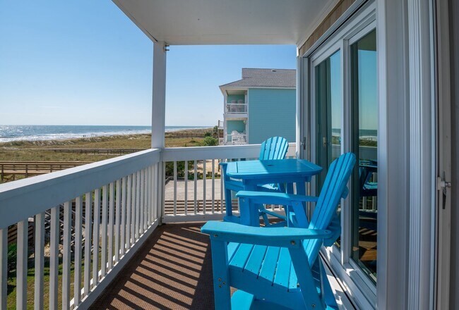 Foto del edificio - Seaview D @ 714 Carolina Beach Ave. N