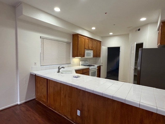 Foto del edificio - 440 Hart Dr