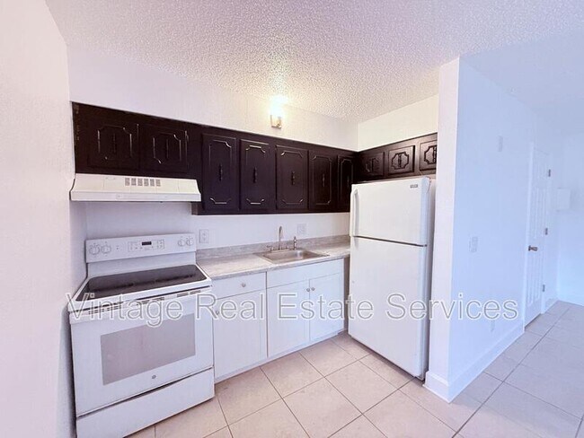 Foto del interior - Whitehall Garden Apartments