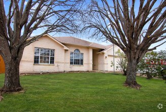 Building Photo - 1517 Hollyhock Ct