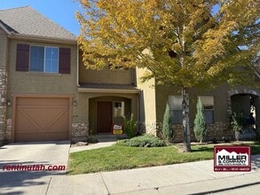 Building Photo - 6768 Sienna Park Ln