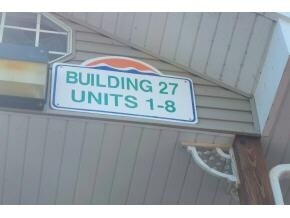 Building Photo - 27 Fall Creek Dr