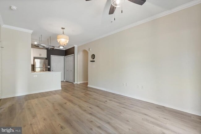 Building Photo - 12945 Centre Park Cir