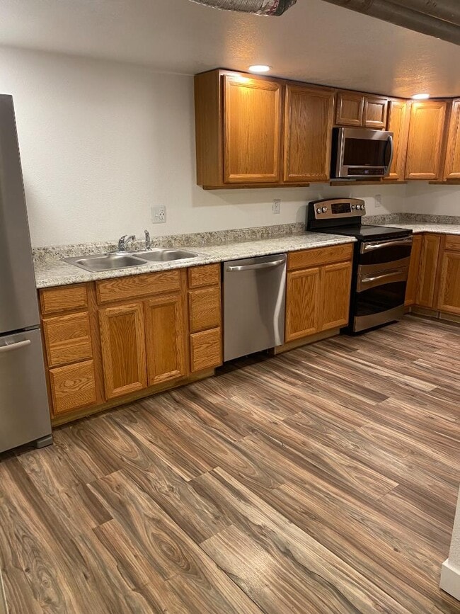 Photo - 1830 S Tennyson St Apartment