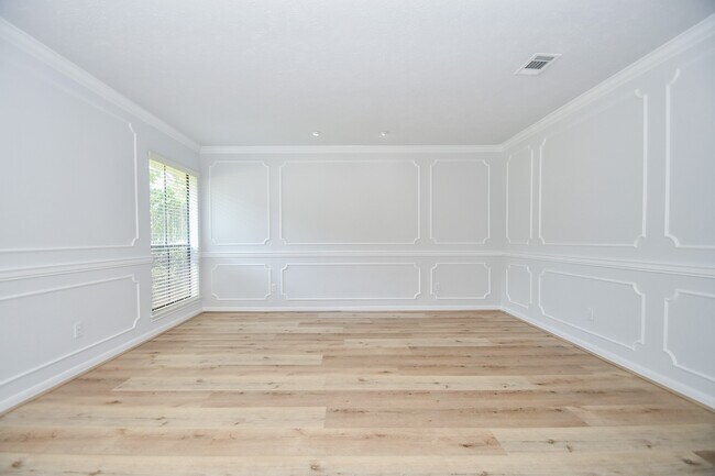 Building Photo - 3107 Barnhill Ln