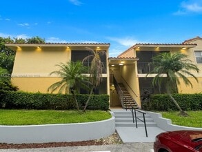 Building Photo - 1265 SW 46th Ave