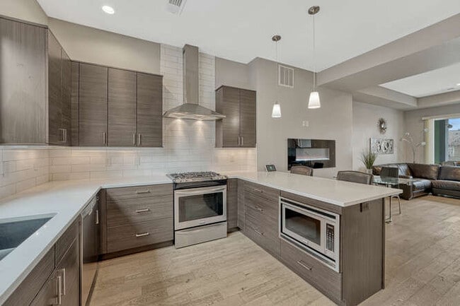 Kitchen - 7881 W 51st Ave