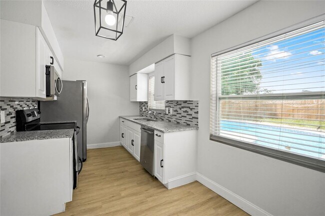 Foto del edificio - 4138 Westgate Rd