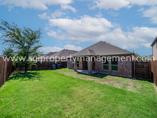 Foto del edificio - 10928 Brownwood Pl