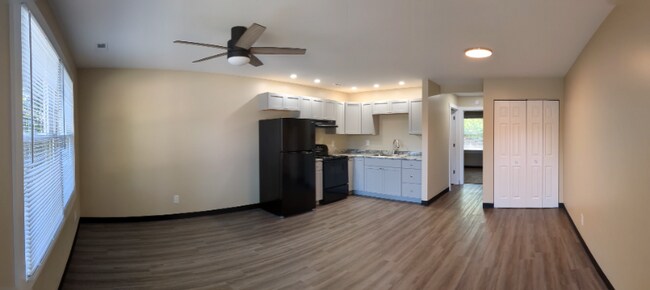 Foto del edificio - 7219 W Susan St