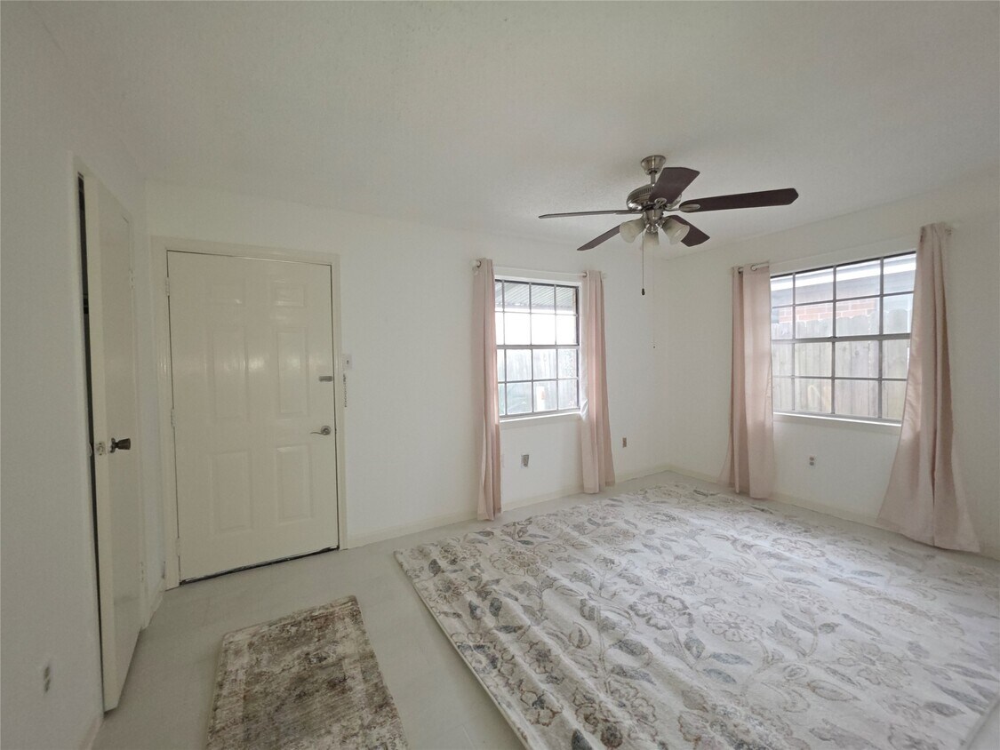 Foto del edificio - 5613 Cripple Brook Ct