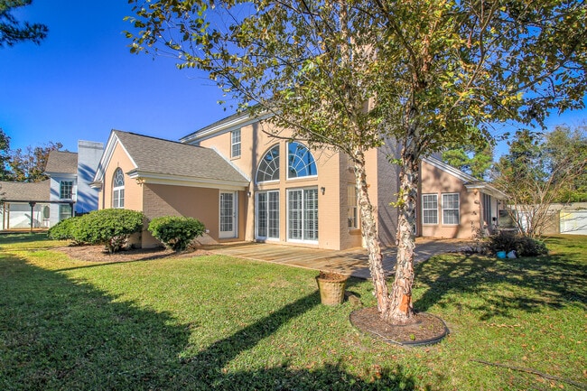 Building Photo - 219 Brandywine Pl Dr