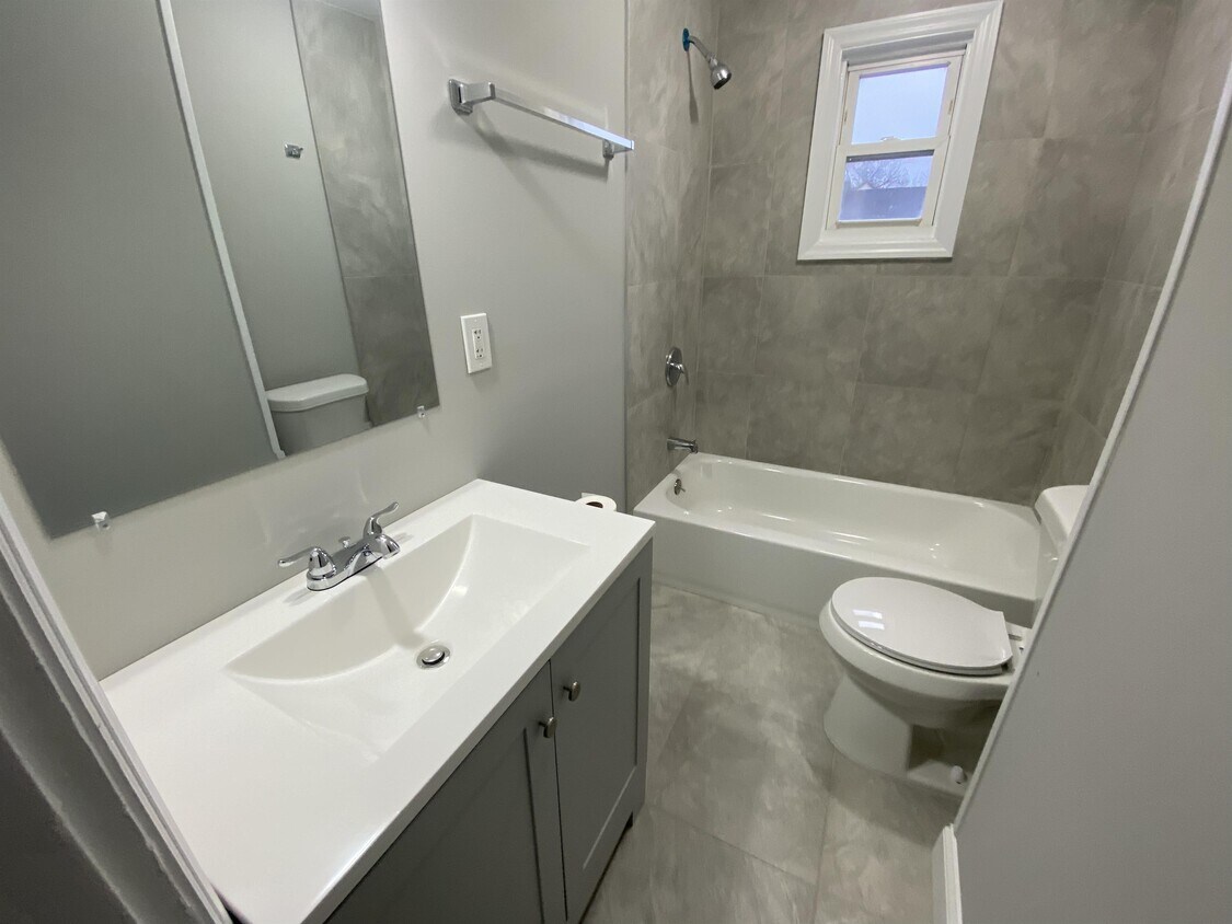 2822 High St, Camden, NJ 08105 House Rental in Camden, NJ