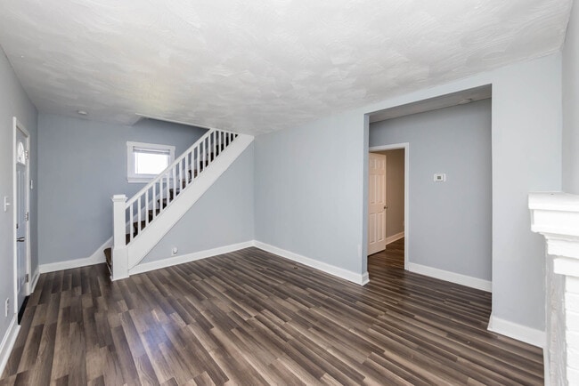 Foto del edificio - 482 E Jenkins Ave