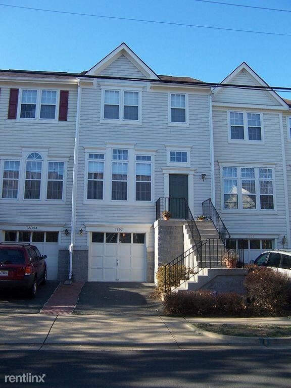 Primary Photo - 3 br, 2.5 bath Townhome - 3802 Elbert Ave