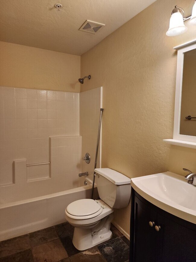 Foto del edificio - Spacious home in Pinnacle Reserve. Terrifi...