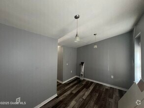 Building Photo - 663 2nd Ave